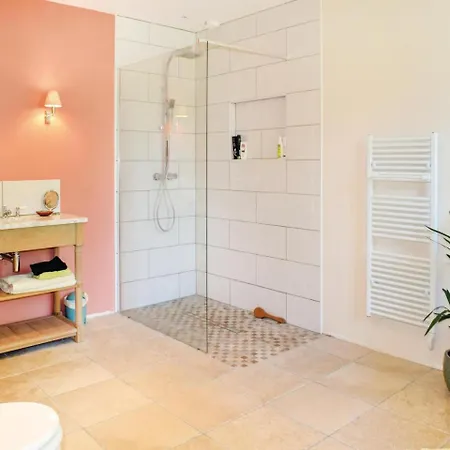 Four Bedroom Holiday In Riviere