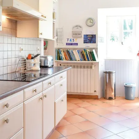 Four Bedroom Holiday In Riviere Сasa de vacaciones
